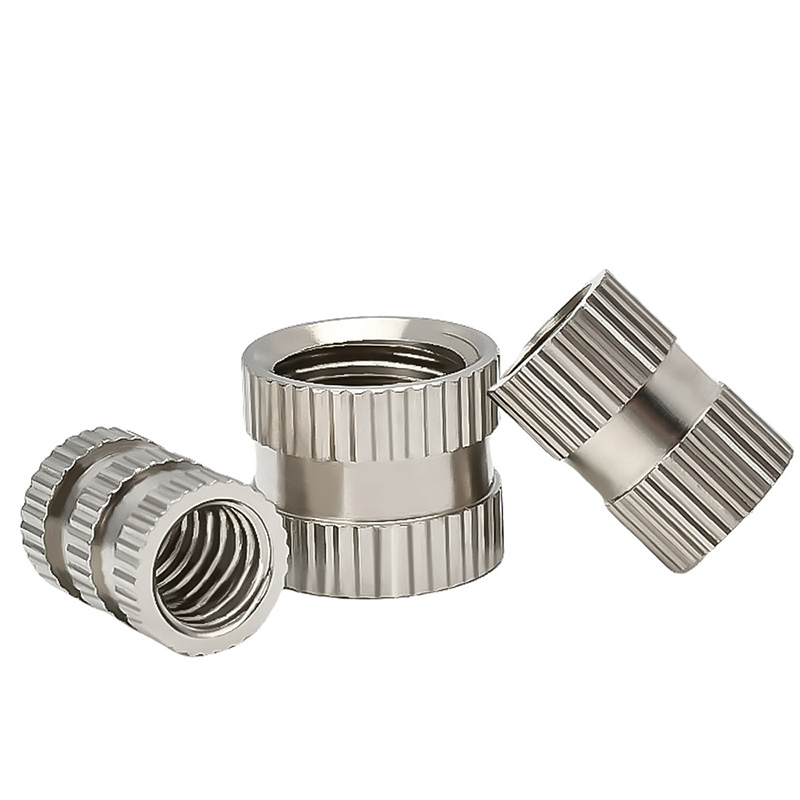 ایمبیڈڈ داخل کریں نٹ